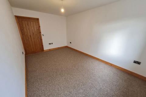 3 bedroom bungalow to rent, Modern 3 Bed Bungalow in Ysbyty Ystwyth