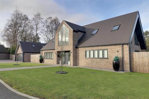 5 bedroom detached house for sale, Leycroft Drive, Alsager