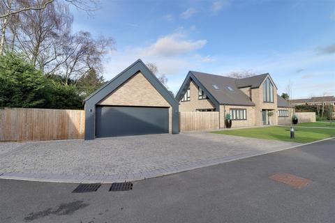 5 bedroom detached house for sale, Leycroft Drive, Alsager
