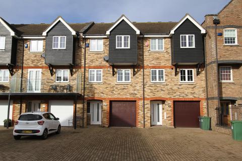 3 bedroom townhouse for sale, Silver Strand East, Eastbourne  BN23