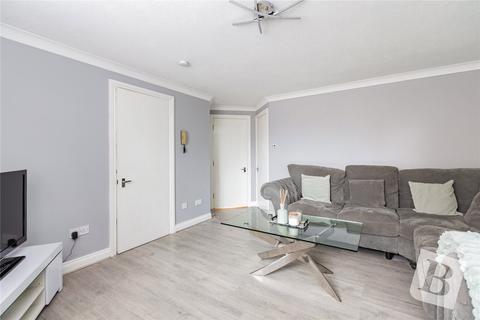 11 Messant Close, Harold Wood, Romford, RM3 0WP