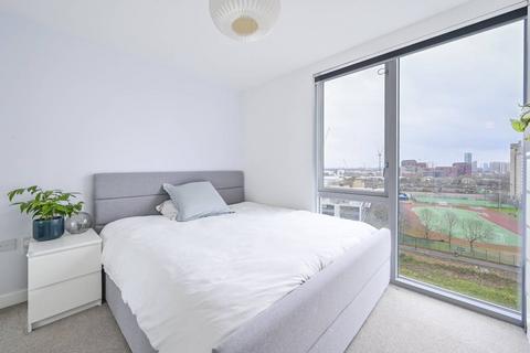 2 bedroom flat to rent, Celestial House, Bow, London, E14