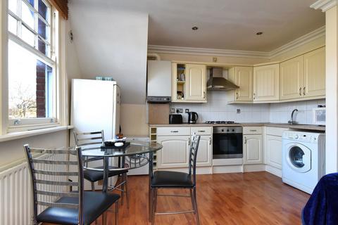 1 bedroom flat for sale, Stanstead Road, London, SE23 1DD