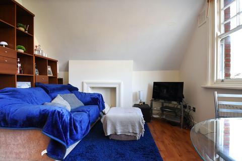 1 bedroom flat for sale, Stanstead Road, London, SE23 1DD