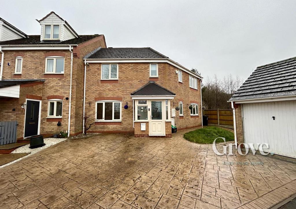 Deer Park Gardens Halesowen 2.jpg