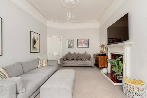 26/4 Darnell Road, Edinburgh, EH5 3PL