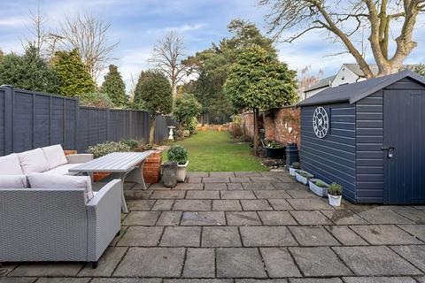 4 bedroom end of terrace house for sale, Leicester Road, Loughborough LE12