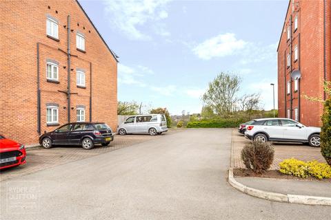 2 bedroom apartment for sale, Baldwins Close, Royton, Oldham, Greater Manchester, OL2