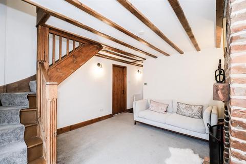 2 bedroom cottage for sale, North End, Buckhurst Hill
