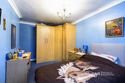 19 Nightingale Drive, Epsom, KT19 9EN