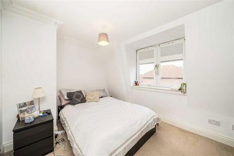 2 bedroom flat for sale, Swan Street, London SE1