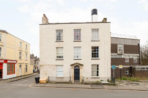 Studio for sale, St. Michaels Hill, Kingsdown