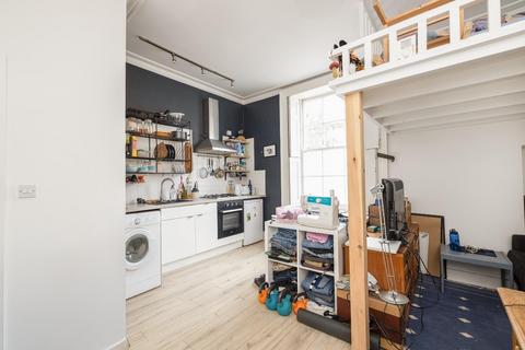 Studio for sale, St. Michaels Hill, Kingsdown