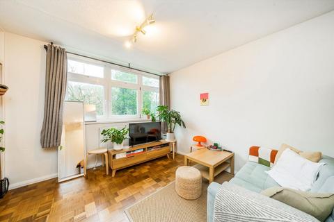 undefined, Carlton Drive, London SW15