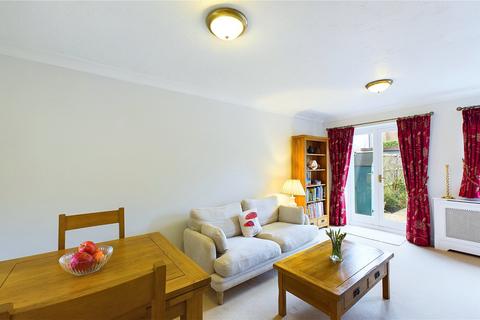 25 Windmill Field, Windlesham, GU20 6QD