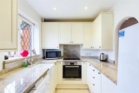 25 Windmill Field, Windlesham, GU20 6QD