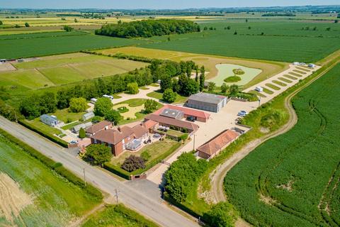 5 bedroom country house for sale, Cross Lane, Market Rasen LN8