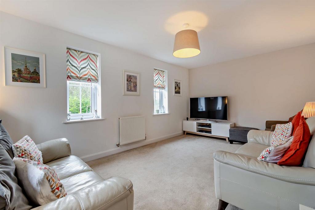 8590334-interior01-800.jpg