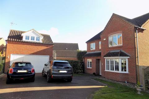 4 bedroom detached house for sale, Spire View, Bottesford