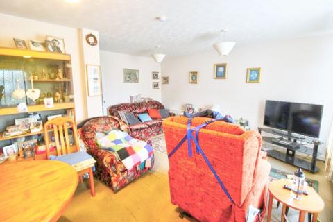 3 bedroom terraced house for sale, Gainsborough Crescent, Eastbourne BN23