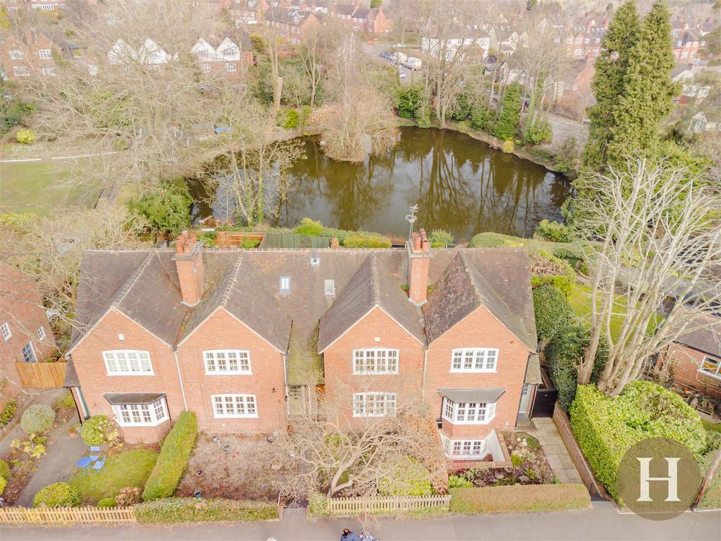 Hadleigh Estate Agents-30.jpg
