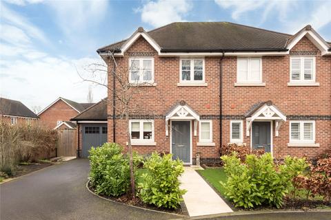 3 bedroom semi-detached house for sale, Kings Close, Woking GU24