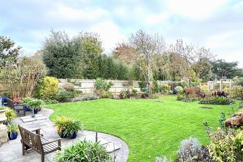 4 bedroom detached house for sale, Pashley Road, Eastbourne, East Sussex, BN20