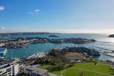 2 bedroom penthouse for sale, Discovery Road, Plymouth PL1