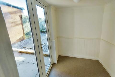 3 bedroom terraced house for sale, Kirtley Avenue, Eccles, M30