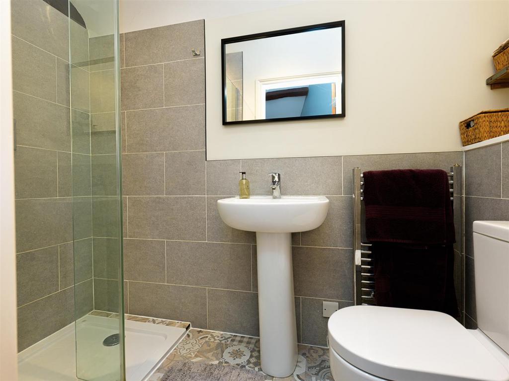 Ensuite.jpg