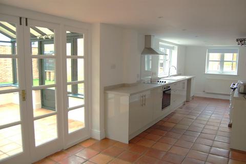 5 bedroom detached house to rent, High Street, North Kilworth, Lutterworth