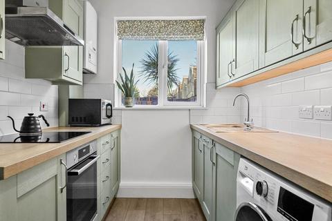 222 Richmond Road, Leytonstone, London, E11 4DA