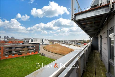 2 bedroom penthouse for sale, Ballantyne Drive, Colchester, Essex, CO2