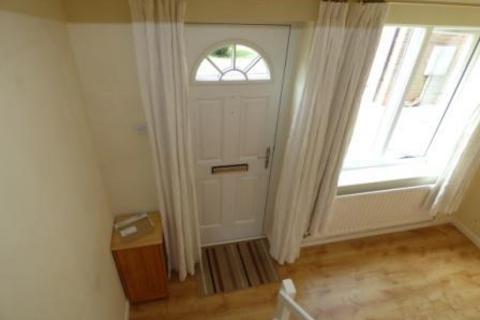 2 bedroom terraced house to rent, Peveril Bank, Dawley TF4