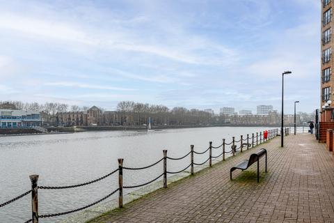 2 bedroom flat for sale, Russell Place, Surrey Quays SE16