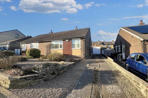 2 bedroom semi-detached bungalow for sale, Grasscroft Avenue, Honley, HD9