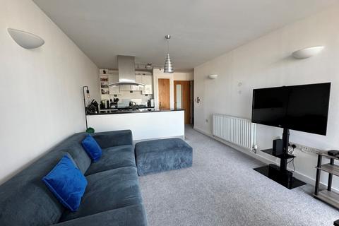 2 bedroom flat for sale, Marrowbone Slip, Plymouth PL4