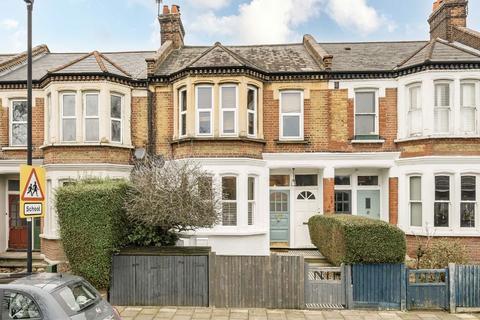 3 bedroom maisonette for sale, Harborough Road, London SW16