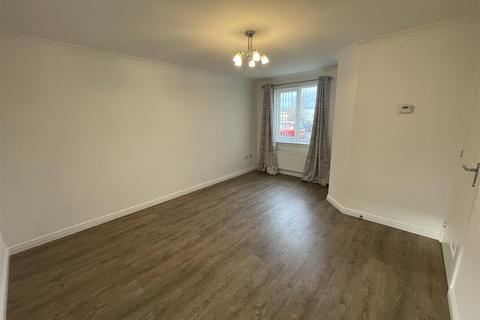 3 bedroom house to rent, 12 Woodmill Grove, Dunfermline