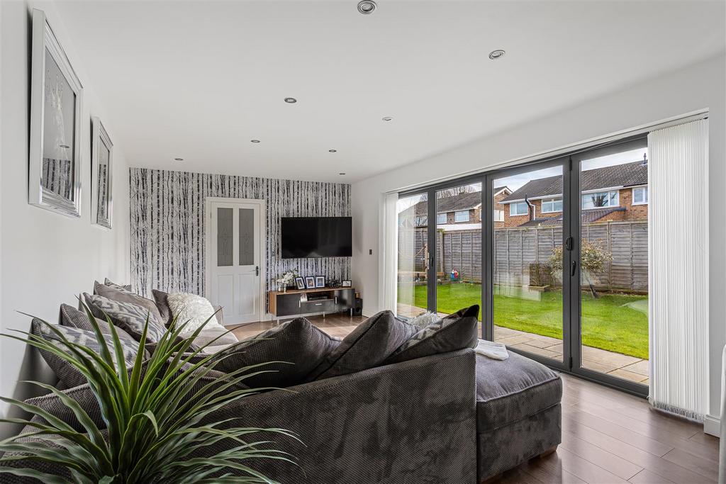 11 Thornwood Covert 33.jpg