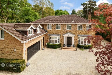 5 bedroom detached house for sale, Ravensdale Road, Ascot