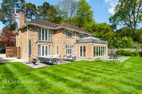 5 bedroom detached house for sale, Ravensdale Road, Ascot