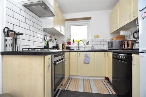 66 Glen Road, Morley, Leeds, LS27 9HG