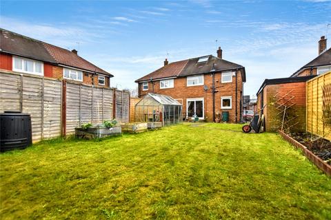 66 Glen Road, Morley, Leeds, LS27 9HG