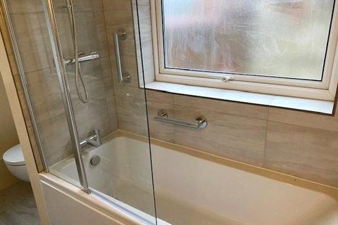 70 Edinburgh Road, Reading, RG30 2UB