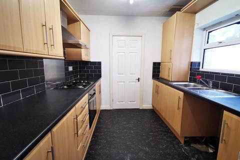 2 bedroom flat to rent, Stanley Street, North Shields NE29