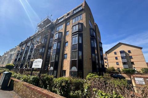 1 bedroom flat for sale, Court Place, Castle Hill Avenue, Folkestone