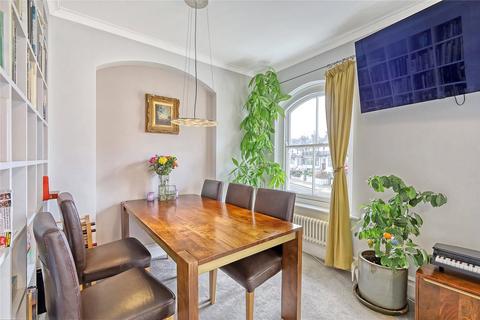 1 Capel Terrace, Southend-on-sea, SS1 1EX