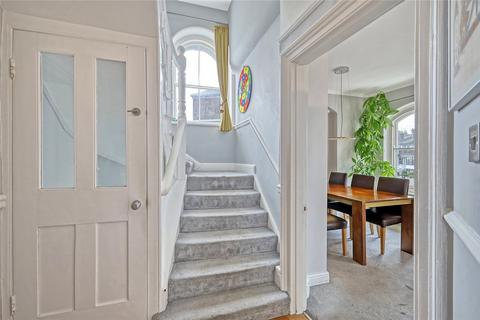 1 Capel Terrace, Southend-on-sea, SS1 1EX