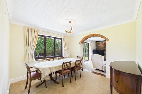 5 bedroom detached house for sale, Egloshayle Road, Wadebridge, Cornwall